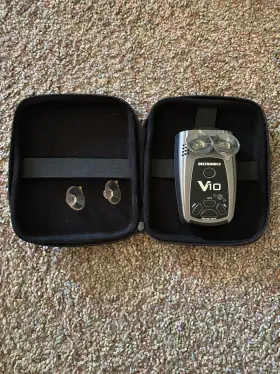 Cg0100392313 Beltronics V10 Long Range Radar Detector With Case/extra Suction Cups Untested