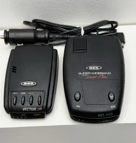 J560591 Beltronics Radar Detector Bundle. Vector 3lx And Bel 610i. Tested /working. 1 Cord