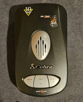 Cobra Xr1050 Xr-1010 Radar / Laser Detector With Voice Alert