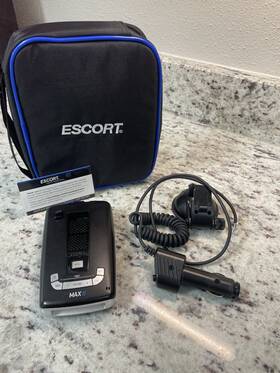 Escort 0100016-3 Max Ii Radar Detector X Band Gps Mute Mode Carrying Case Mount Cord