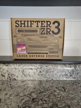 Escort 737795120001 Shifter Zr3 Laser Defense System New In Box