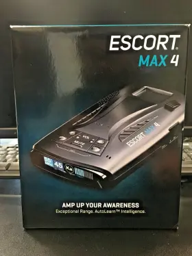 0100056-1 Escortradar Escort Max 4 Radar Detector 2x Filtering Advanced Range Gps Bluetooth Carplay
