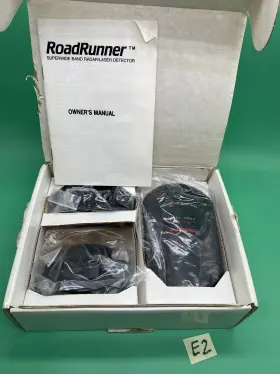 9040x Roadrunner New Vintage Road Runner Laser Patrol Radar Detector