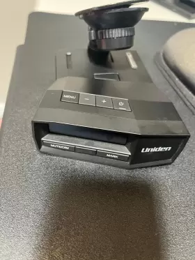 Uniden 050633600573 R8 Radar/laser Detector Long Range With Built-in Gps Directional Arrows