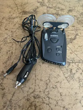 1735694 Uniden Laser Detector Lrd 937 With Car Power Cord Mount And Vehicle