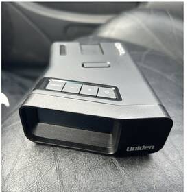 Uniden 5am14146b R7 Radar And Laser Detector Audio/visual Alerts With Accessories